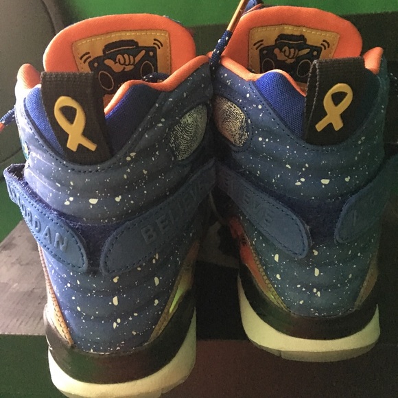Air Jordan 8 Retro Doernbechers - Picture 5 of 8